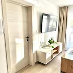 Apartment Marco Lukas Patrick: Quiet With Parking Near Center Pula