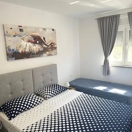 Apartamento Marco,lukas,patrick,david,blizu Centra I Mora Sa Free Privatnim Parkingom