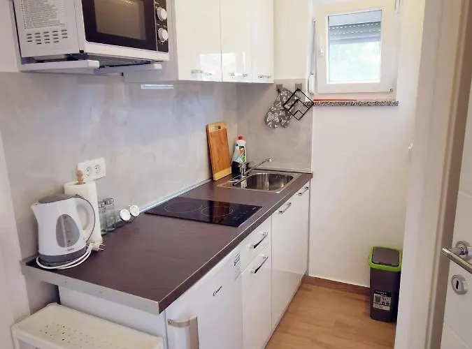 Marco Lukas Patrick: Quiet With Parking Near Center Pula