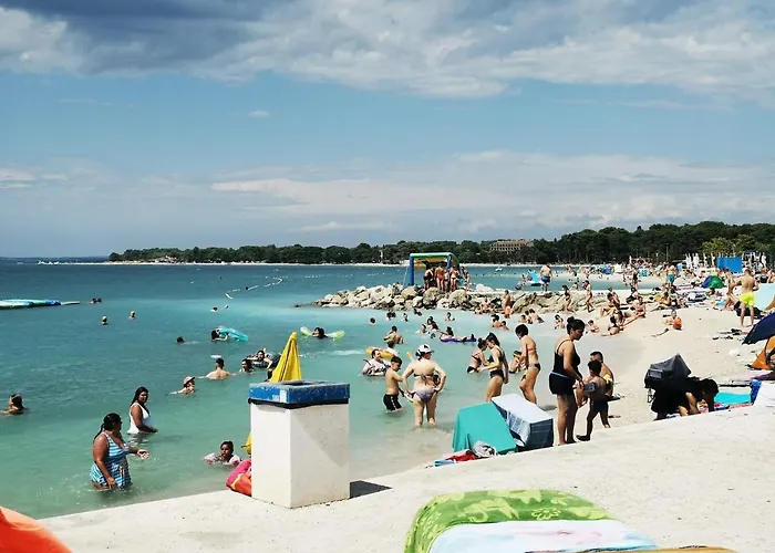 Apartment Marco Lukas Patrick: Quiet With Parking Near Center